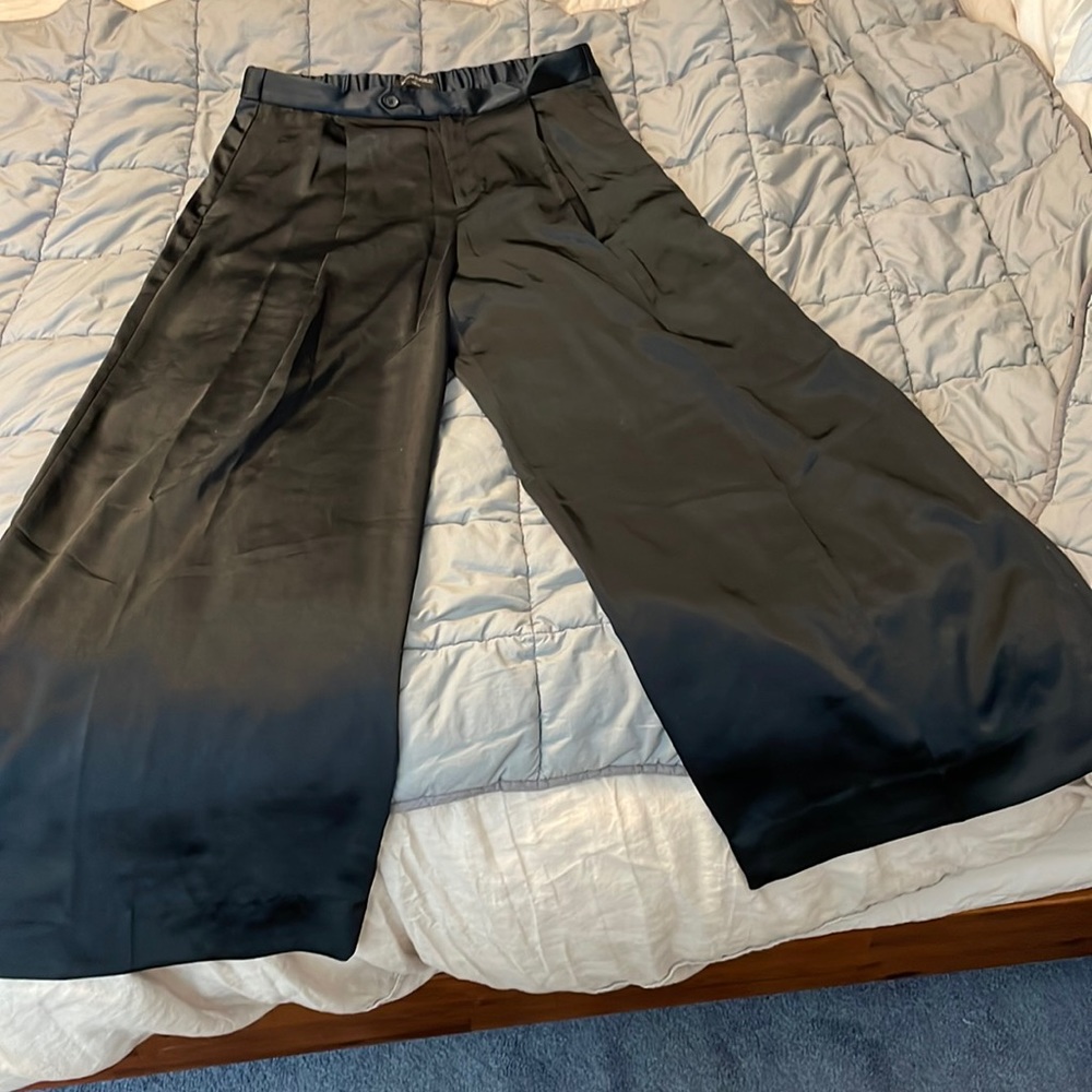 New with tags. Wide leg silk pants